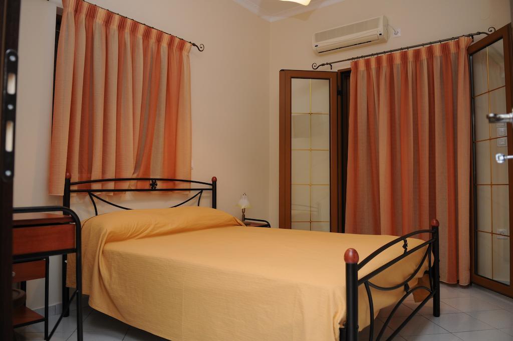 Appartement Sofia à Gythio Chambre photo